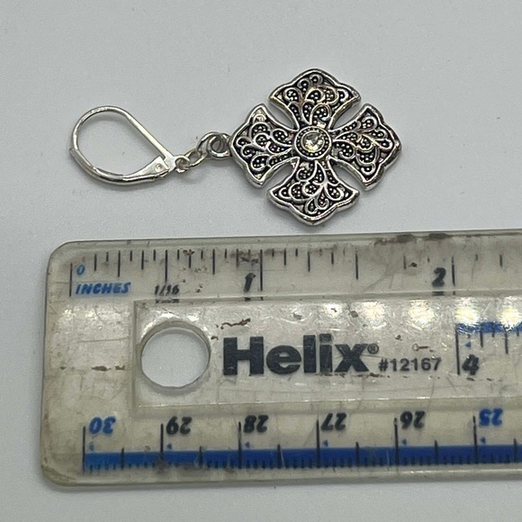 Vintage Silver Toned Celtic Knot‎ Cross Earrings Fishhook Closure Jewelry EUC - Picture 9 of 9